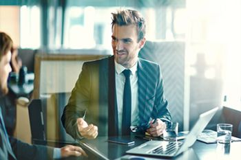 Case: Employee Dialogue